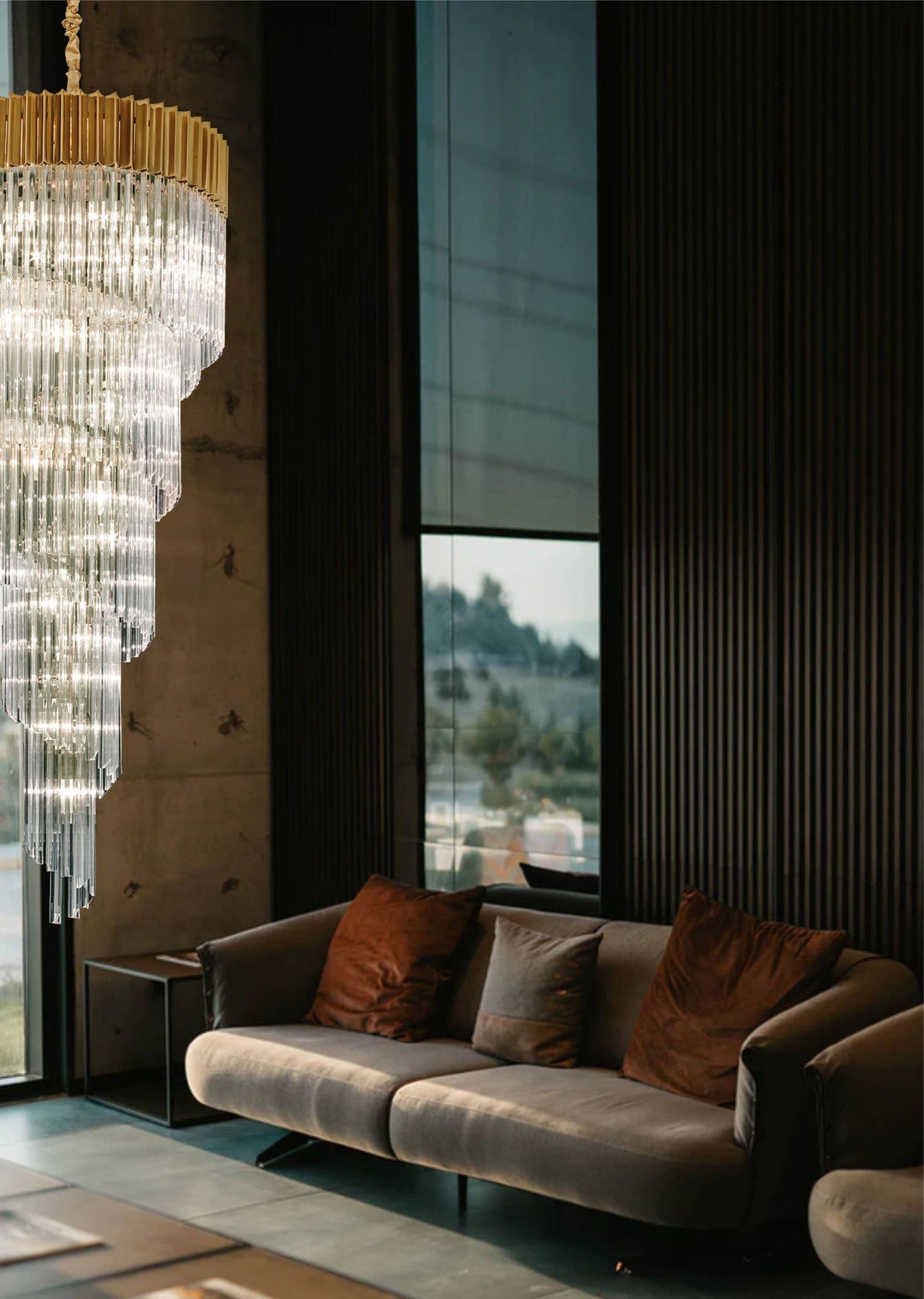 Hale Table Lamp 3 Light E14, Brass and Clear Glass