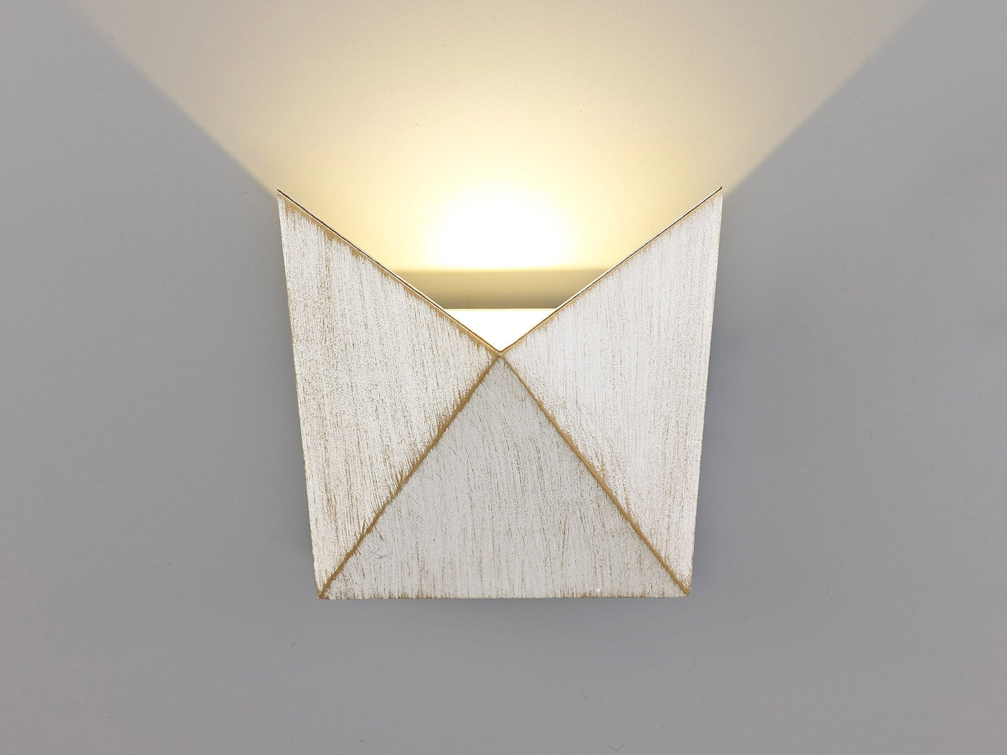 Helsby Wall Lamp, 1 x 7W LED, 3000K, 610lm, IP54, White and Gold, 3yrs Warranty