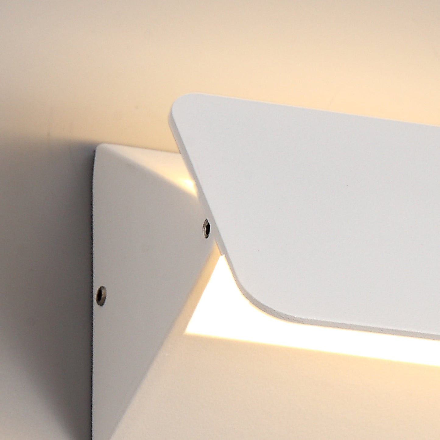 Hoo Up & Downward Lighting Wall Lamp, 1 x 5W LED, 3000K, 190lm, IP54, Sand White, 3yrs Warranty