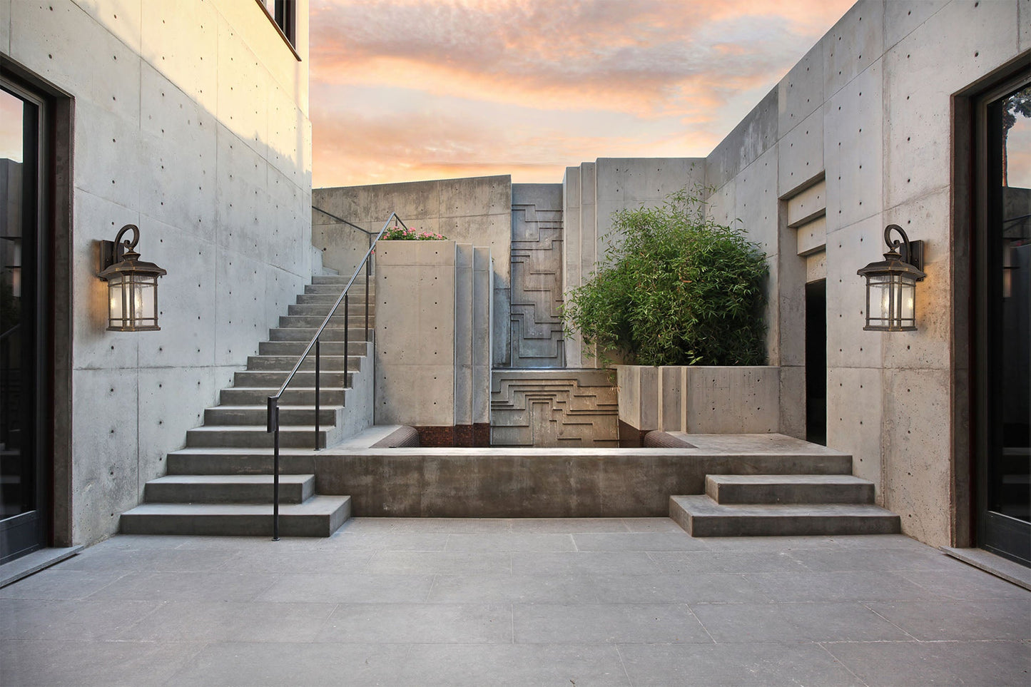 Allostock Small Wall Lamp, 1 x E27, Brushed Black Gold and Seeded Glass, IP54, 2yrs Warranty