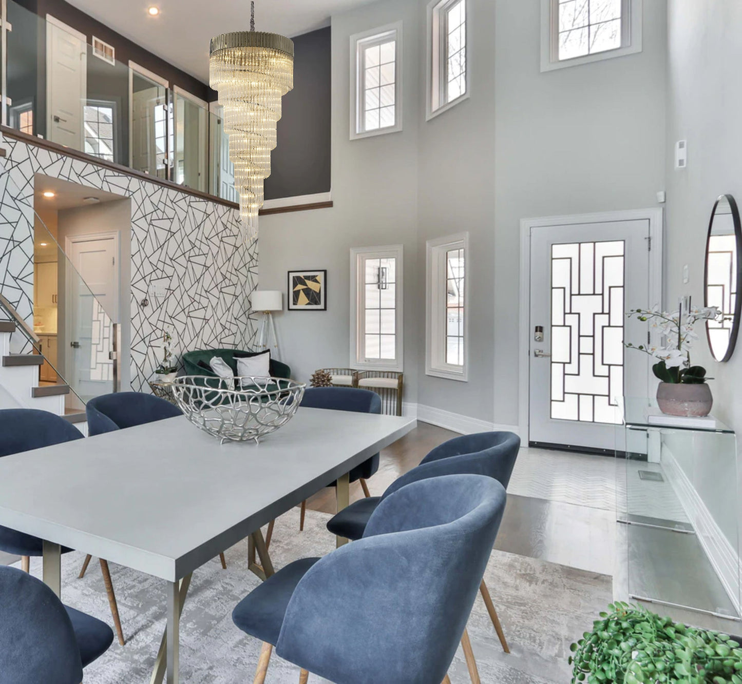 Hale Pendant Round 4 Light E14, Brass and Clear Glass