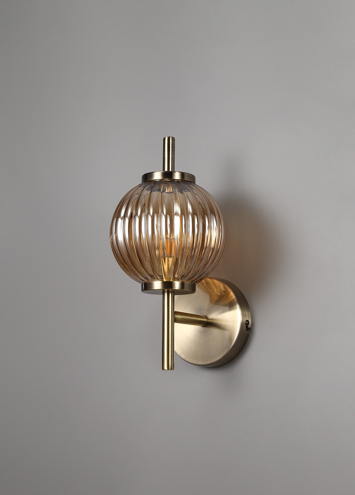 Quarry Wall Lamp, 1 x G9, Antique Brass and Amber Glass