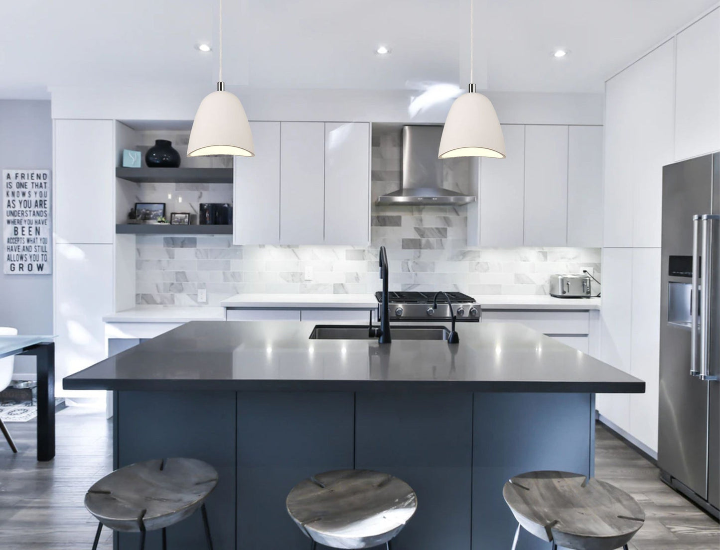 Russet Medium Pendant, 1 x E27, White Paintable Gypsum