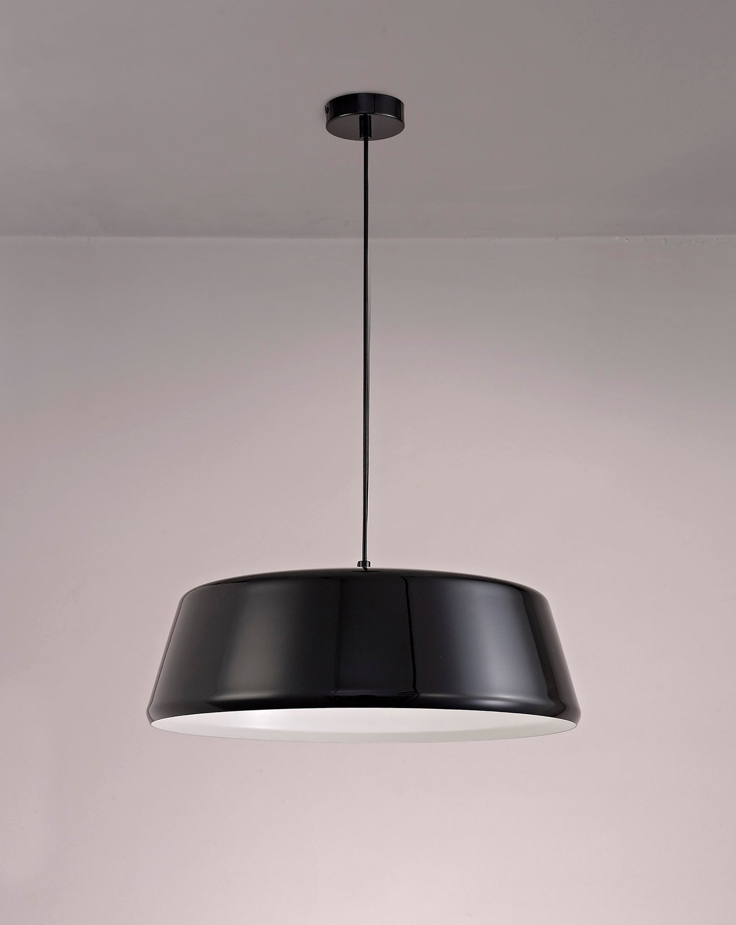 Tattenhall Single Large Pendant, 1 Light Adjustable E27, Gloss Black and Gloss White